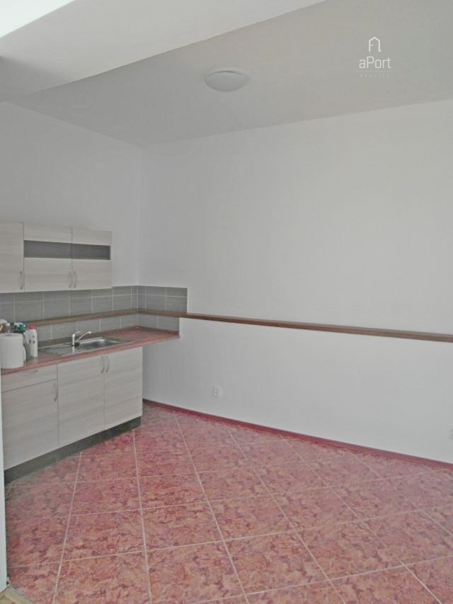 Pronájem bytu 2+1 78 m2
