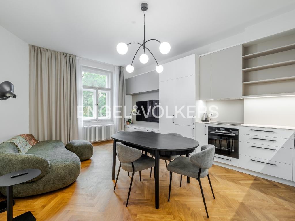 Pronájem bytu 2+kk 60 m2