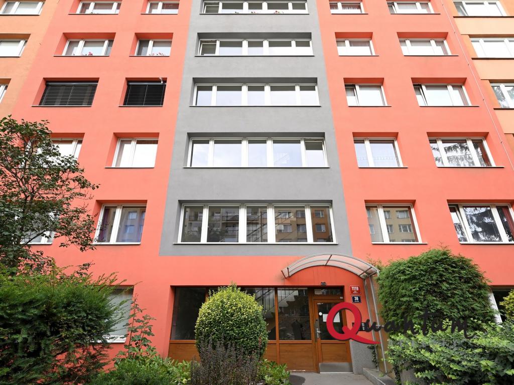 Pronájem bytu 3+1 61 m2, Praha – náhled fotky 22