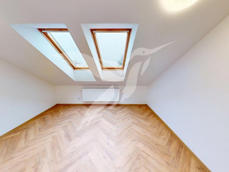 Pronájem bytu 2+kk 60 m2