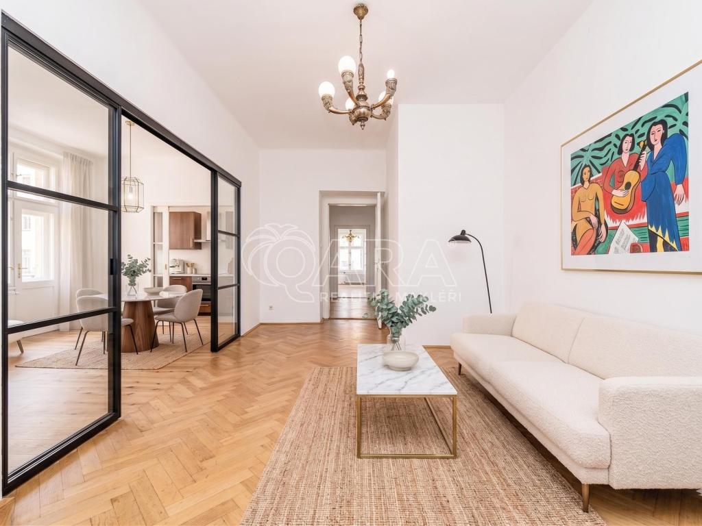 Prodej bytu 4+kk 130 m² - Widok 2