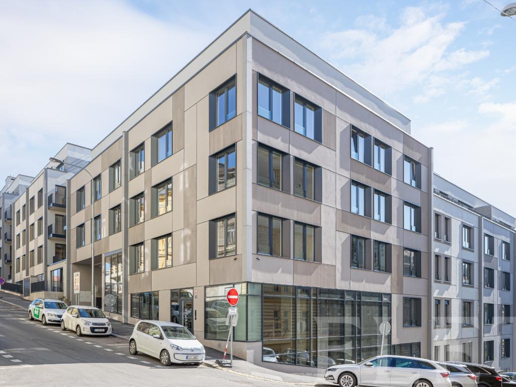 Pronájem bytu 1+kk 30 m2, Praha – náhled fotky 19