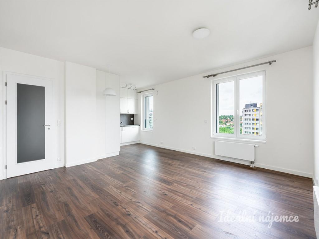 Pronájem bytu 2+kk 66 m2