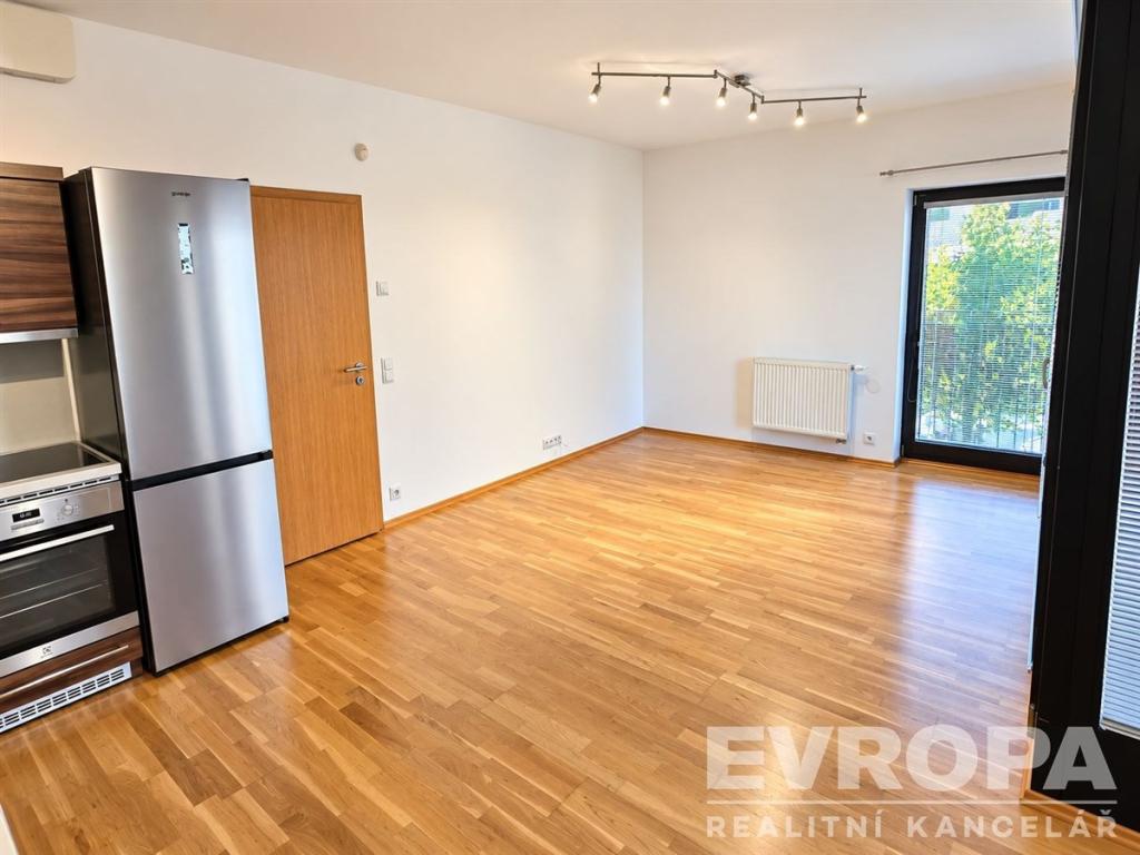Pronájem bytu 3+kk 80 m2