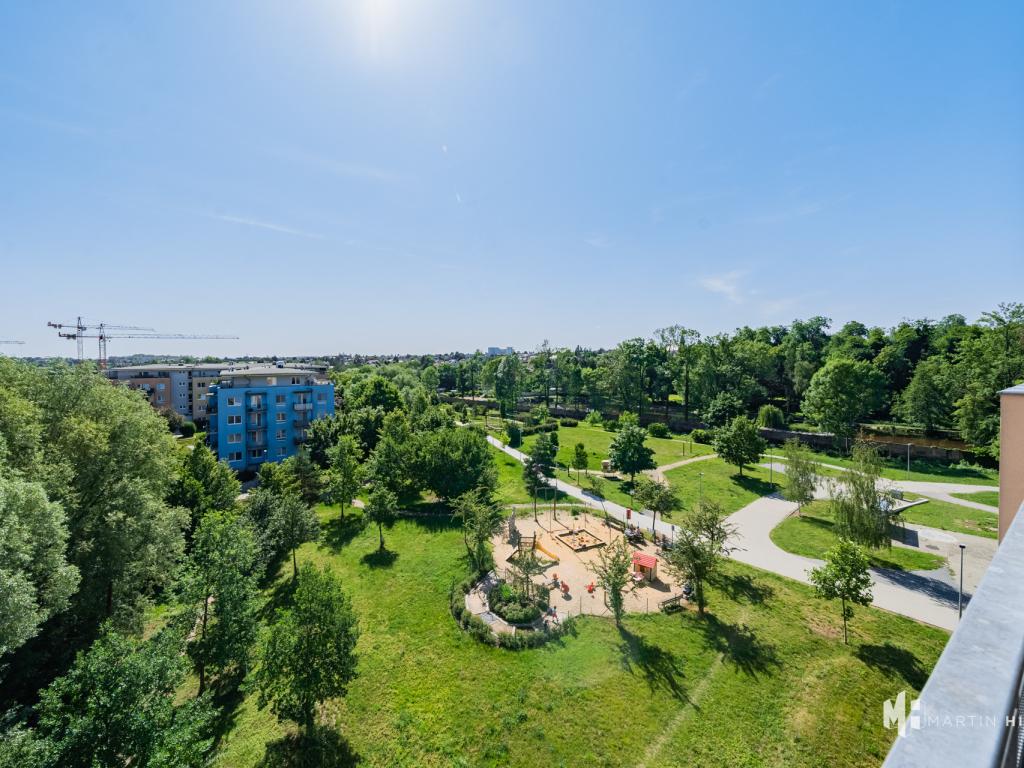 Pronájem bytu 3+kk 72 m2, Praha – náhled fotky 17