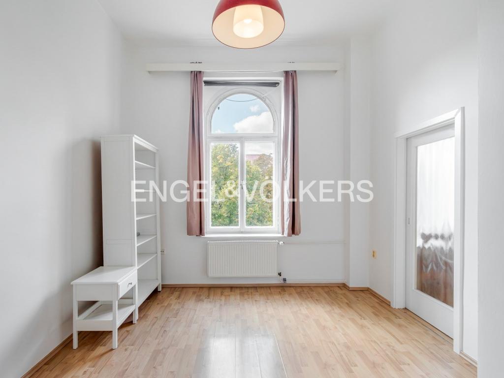 Pronájem bytu 1+1 34 m2