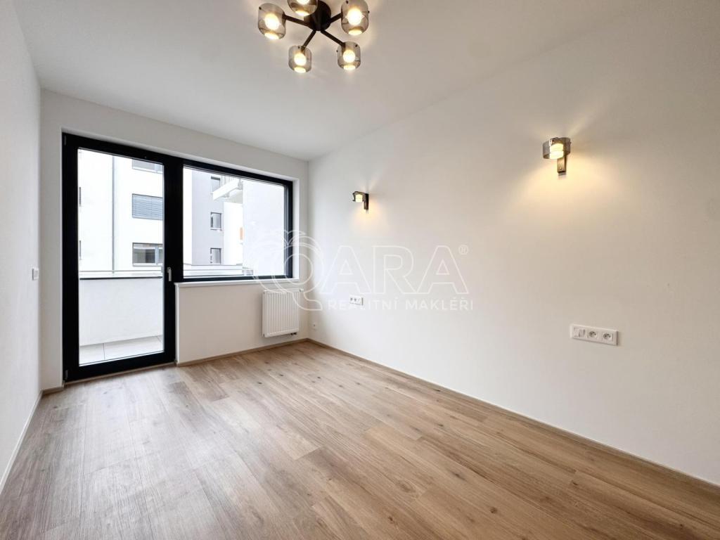 Pronájem bytu 2+kk 53 m2, Praha – náhled fotky 9