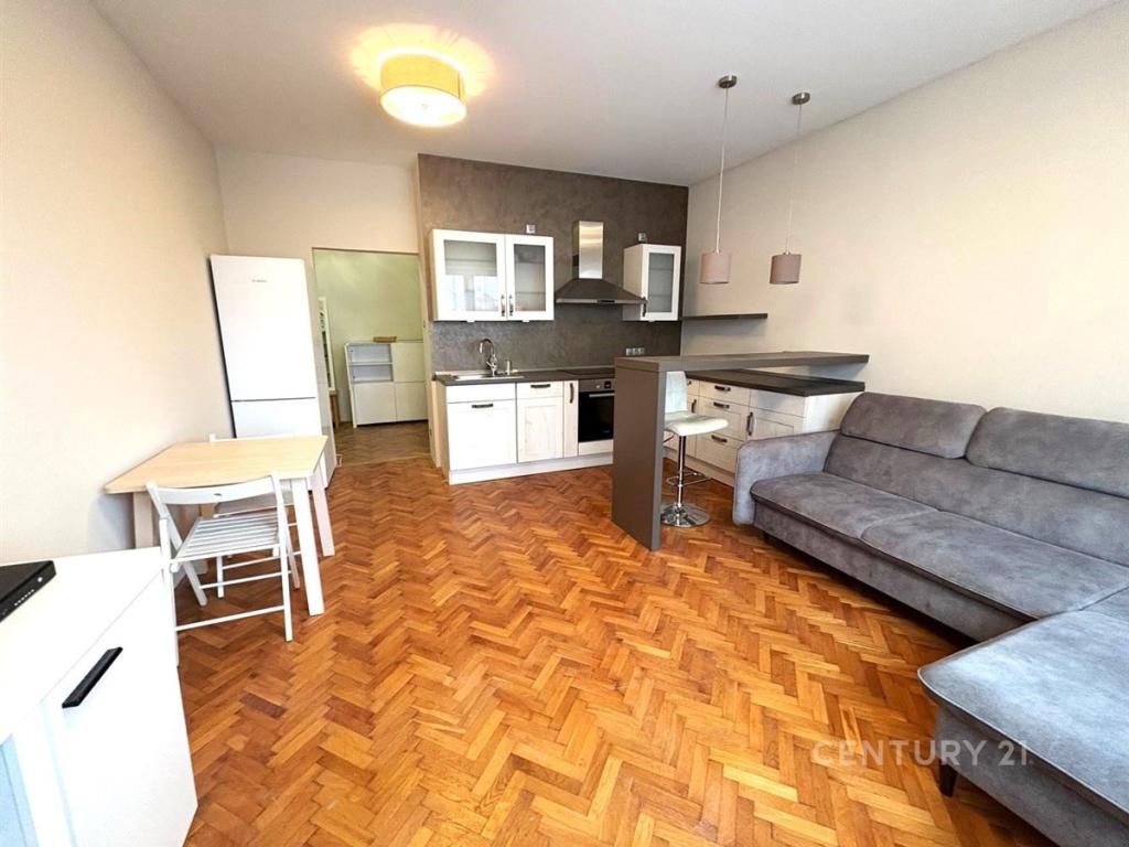 Pronájem bytu 2+kk 51 m2