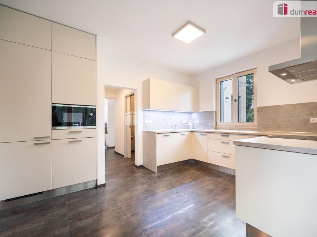 Prodej domu 224 m2, Praha – náhled fotky 12
