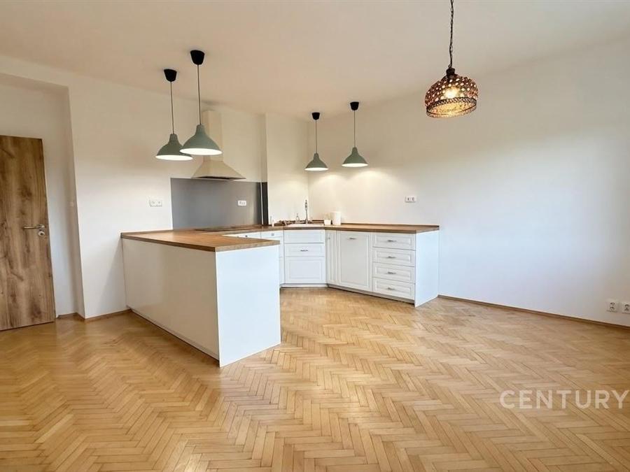 Pronájem bytu 3+kk 80 m2