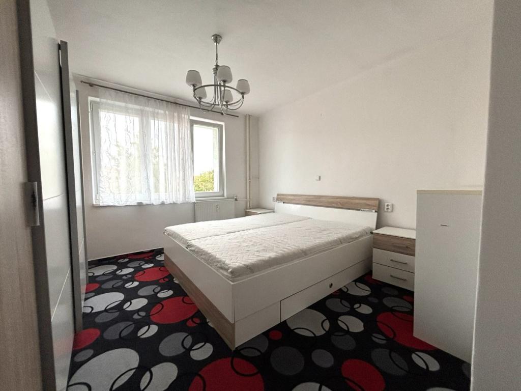 Pronájem bytu 2+1 54 m2