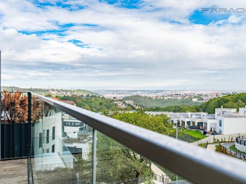 Pronájem bytu 2+kk 60 m2