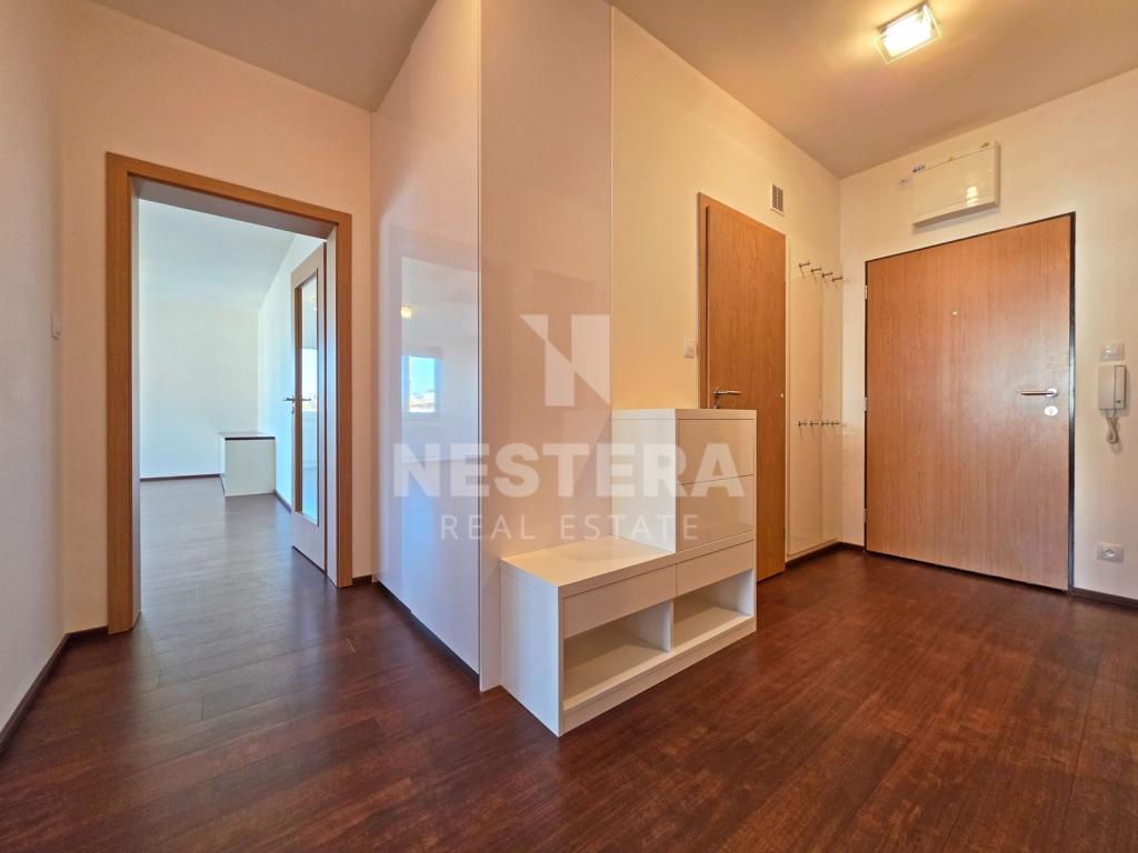 Prodej bytu 3+kk 83 m2, Praha – náhled fotky 19