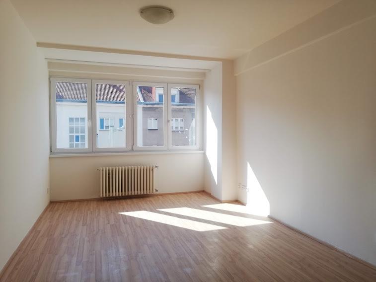 Pronájem bytu 2+kk 49 m2