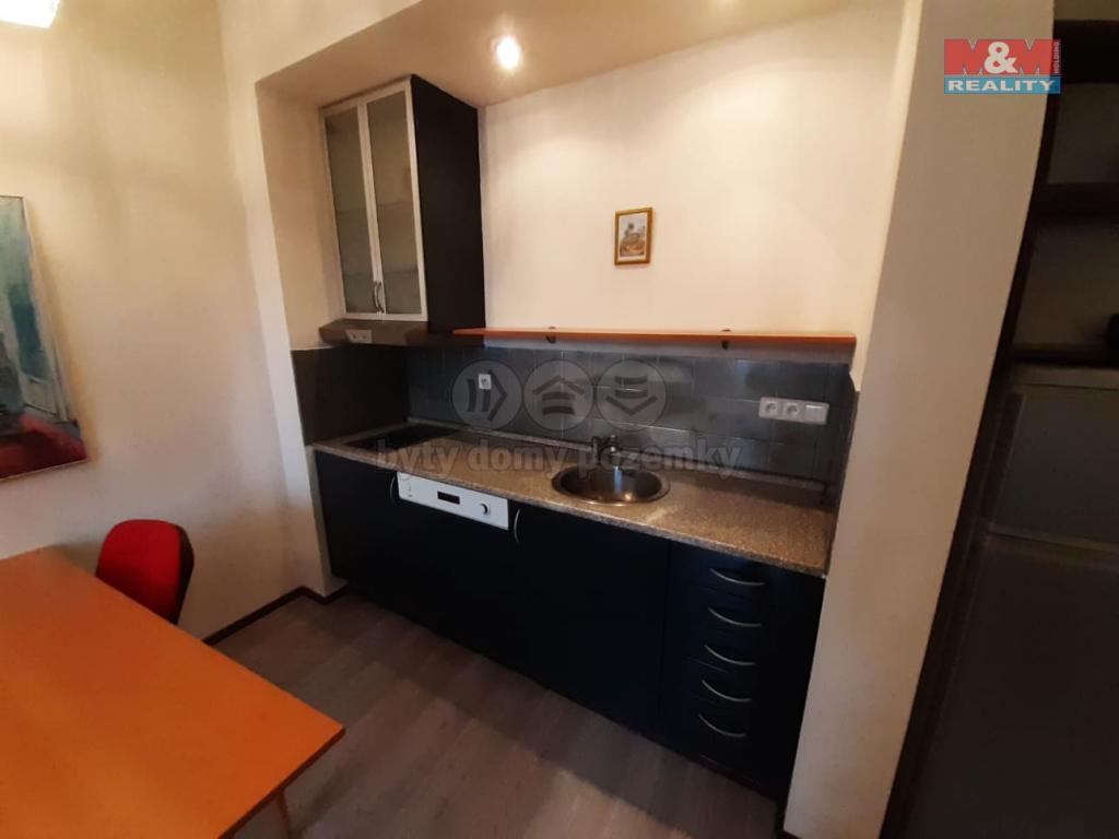 Pronajem bytu 2+kk 42 m2