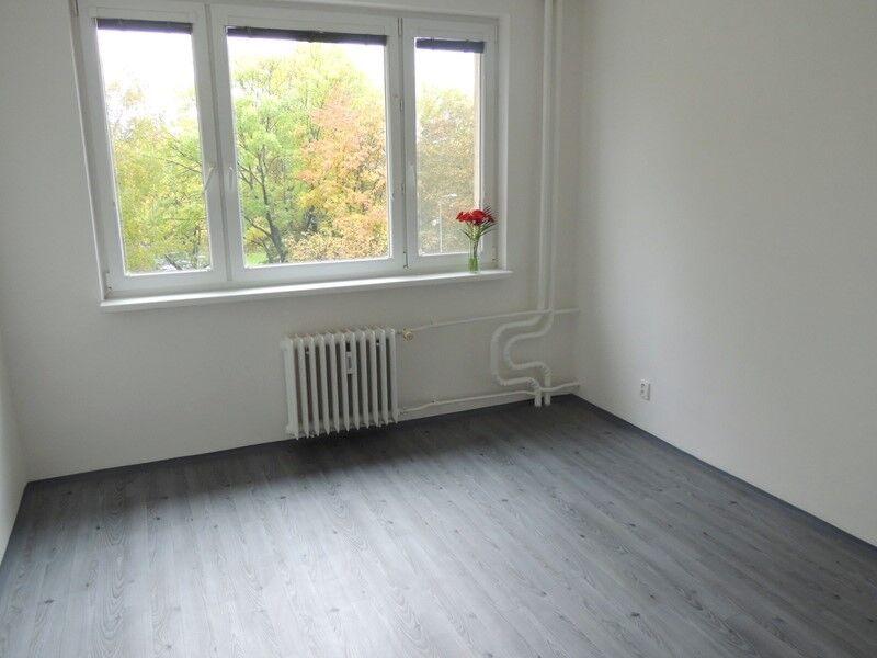 Pronájem bytu 1+1 37 m2