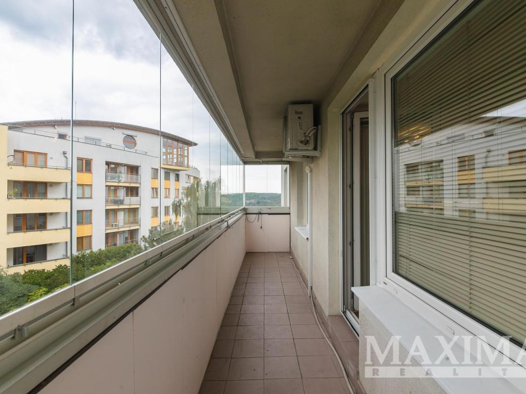 Pronájem bytu 3+kk 75 m2, Praha – náhled fotky 9