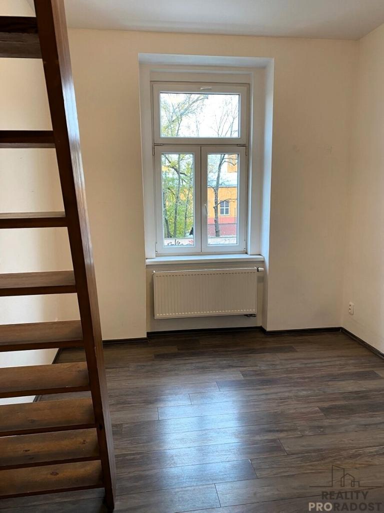 Pronájem bytu 1+kk 20 m2