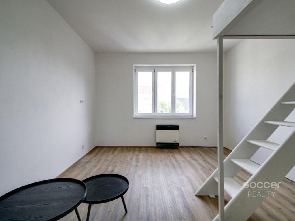 Pronájem bytu 1+kk 31 m2, Praha – náhled fotky 3