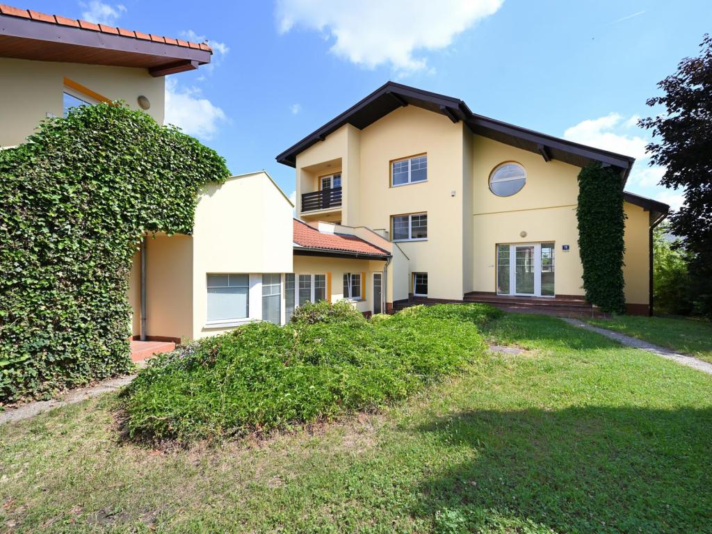 Pronájem domu 454 m2