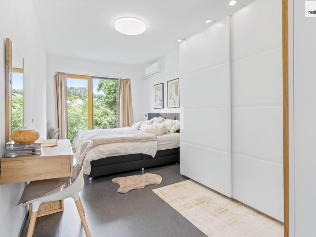 Pronájem bytu 3+kk 105 m2, Praha – náhled fotky 7