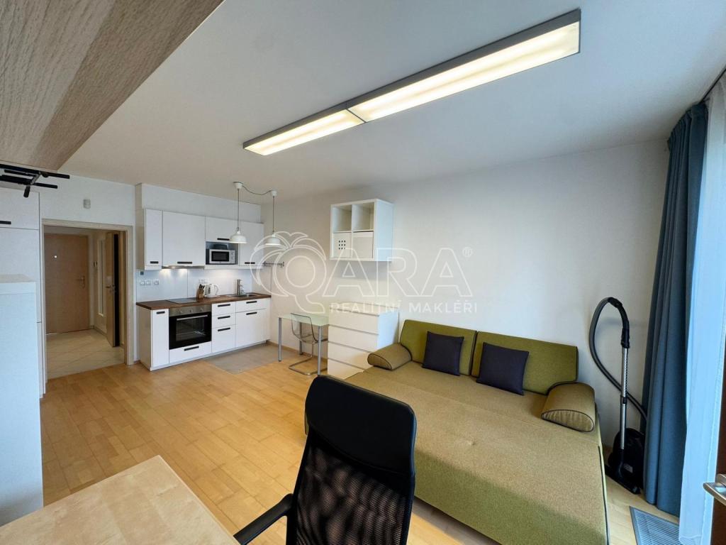 Pronájem bytu 1+kk 32 m2