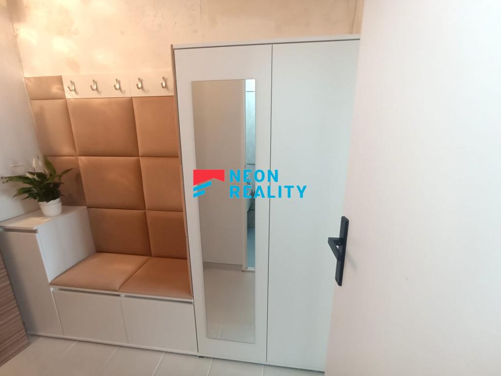 Pronájem bytu 1+kk 28 m2