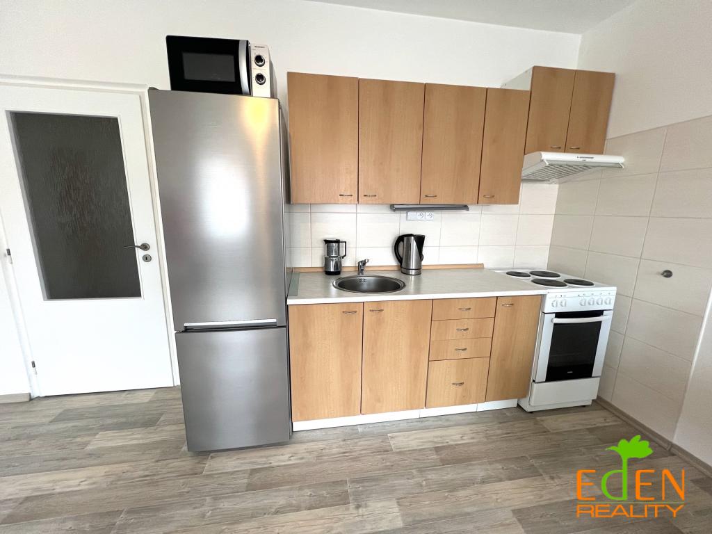 Pronájem 1+kk, Plzeň - Krašovská, 11000 Kč, 30 m2