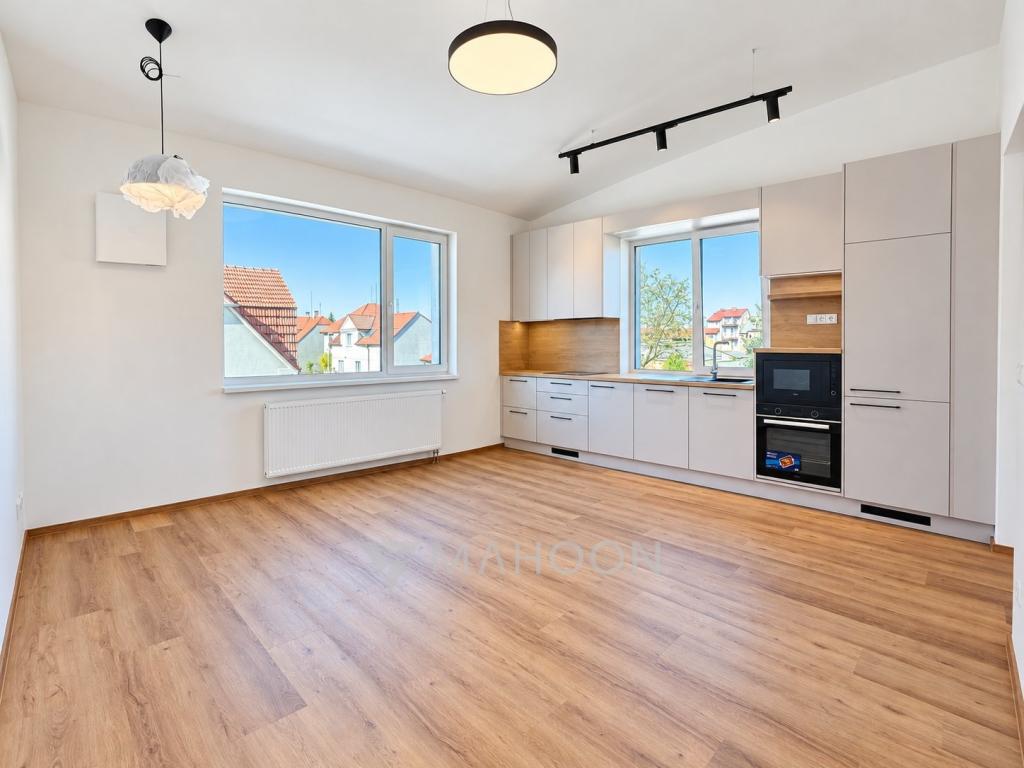 Pronájem bytu 2+kk 64 m2