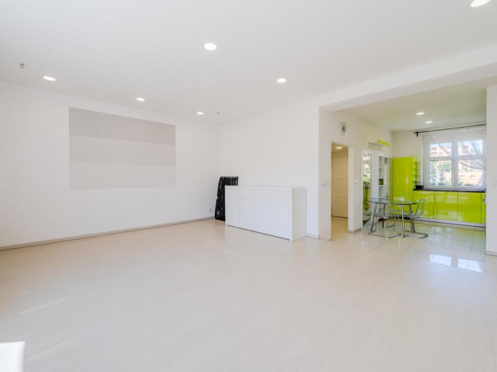 Pronájem bytu 3+kk 109 m2