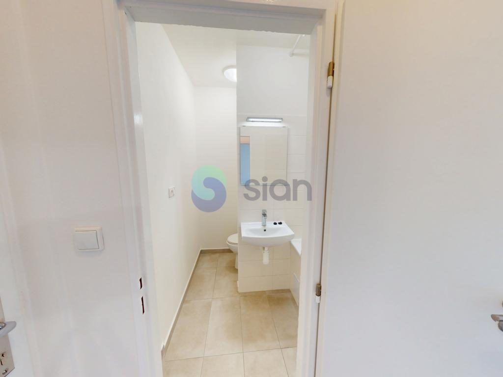 Pronájem bytu 1+1 38 m2