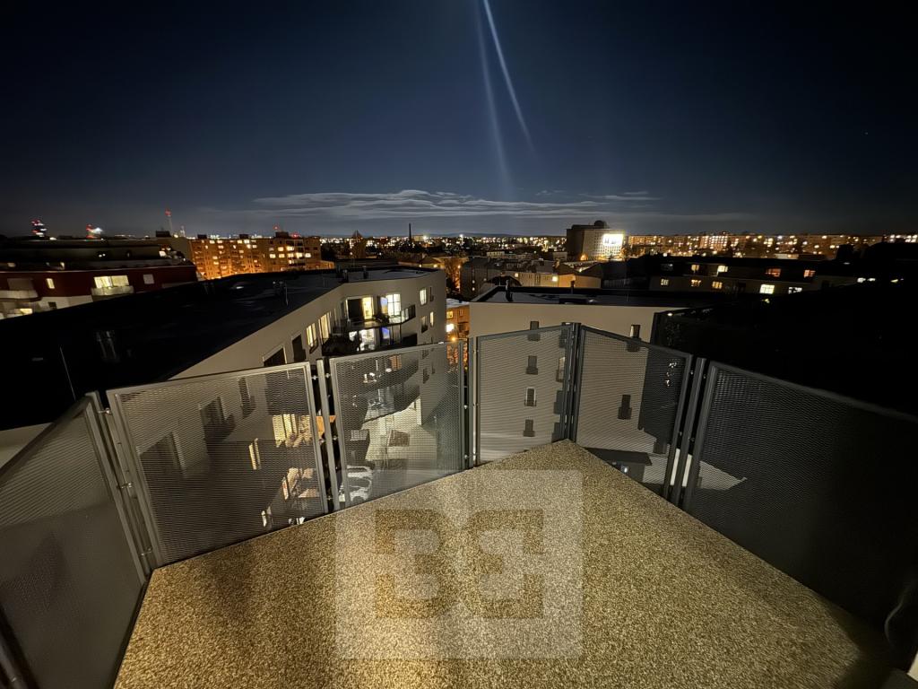 Pronájem bytu 1+kk 44 m2, Olomouc – náhled fotky 11