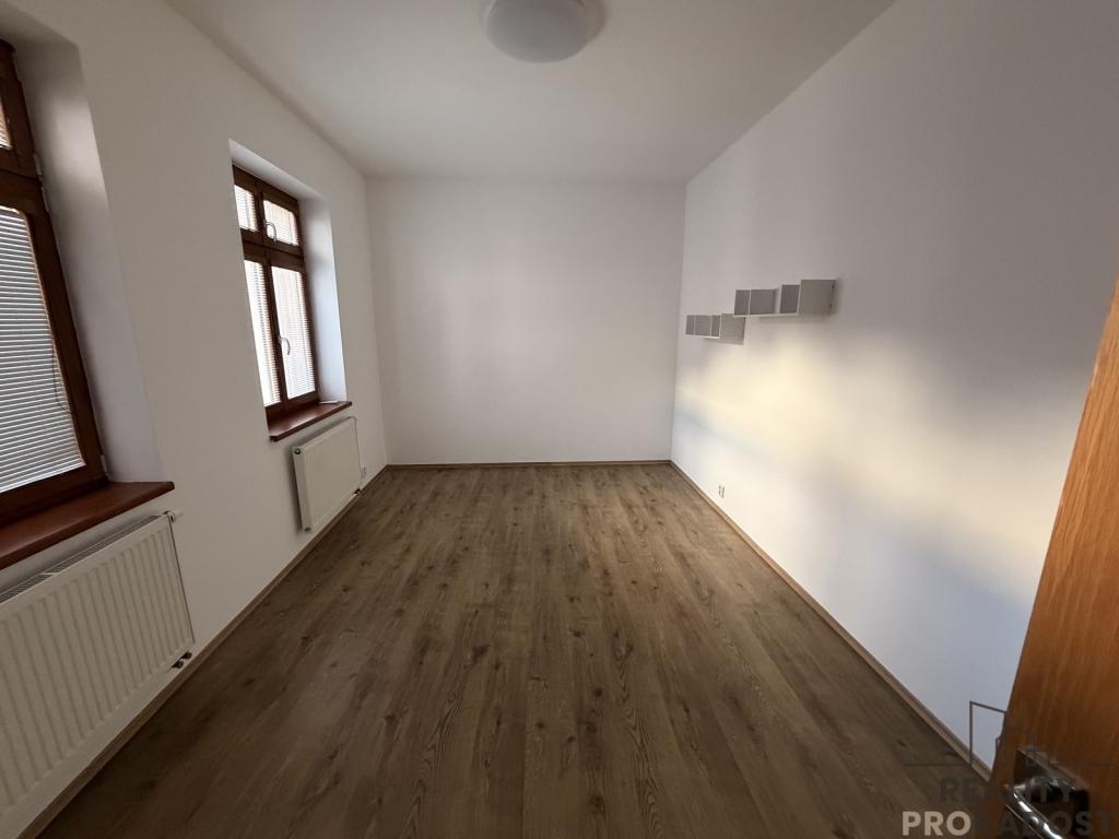 Pronájem bytu 2+kk 76 m2
