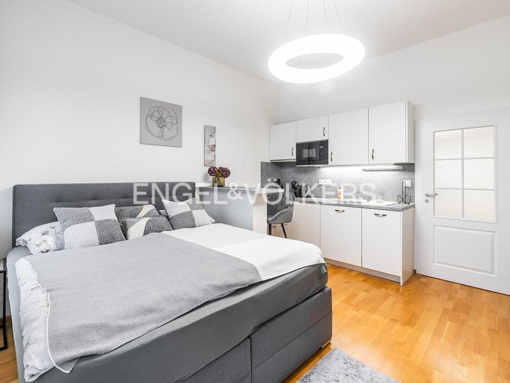 Pronájem bytu 1+kk 30 m2, Praha – náhled fotky 3