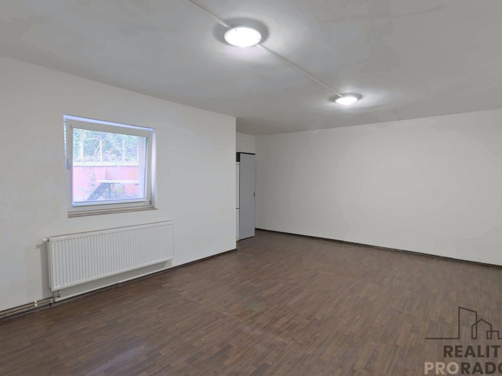 Pronájem bytu 6 a více 211 m2, Brno – náhled fotky 8