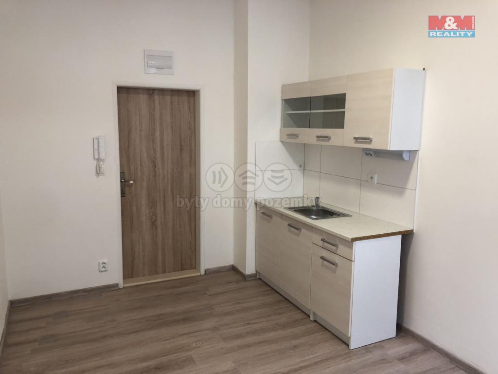 Pronajem bytu 2+kk 50 m2