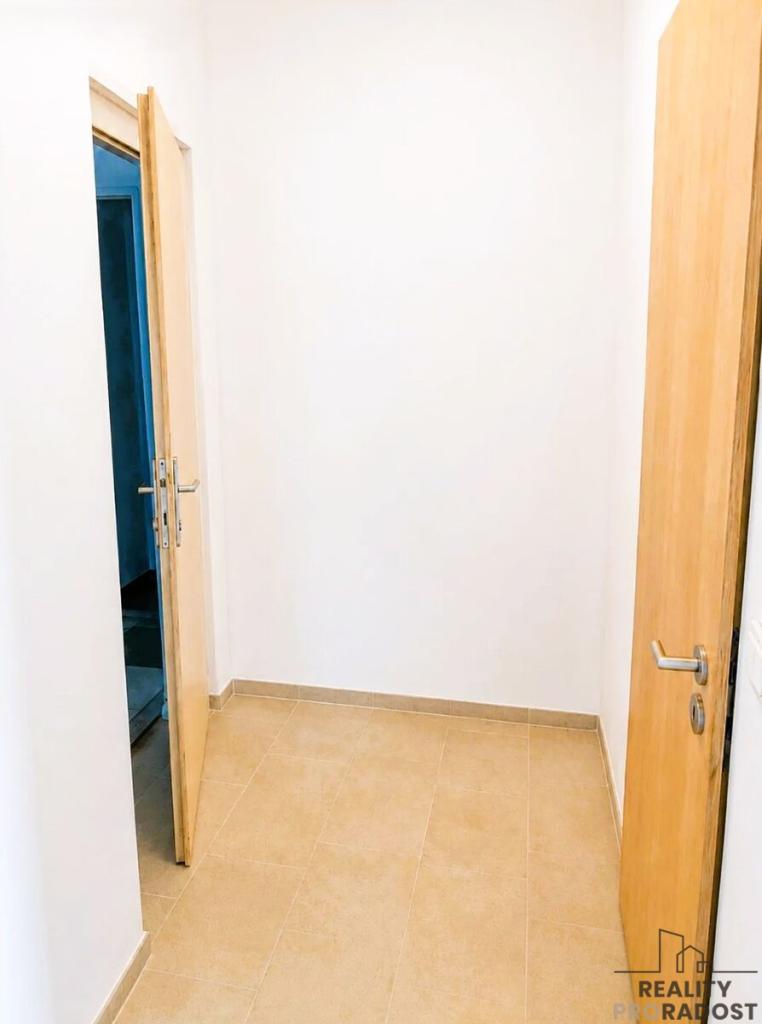 Pronájem bytu 2+kk 40 m2