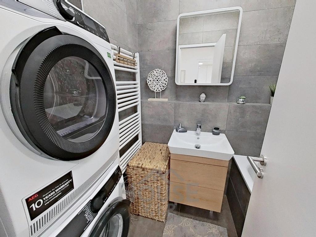 Pronájem bytu 2+kk 64 m2, Praha – náhled fotky 10