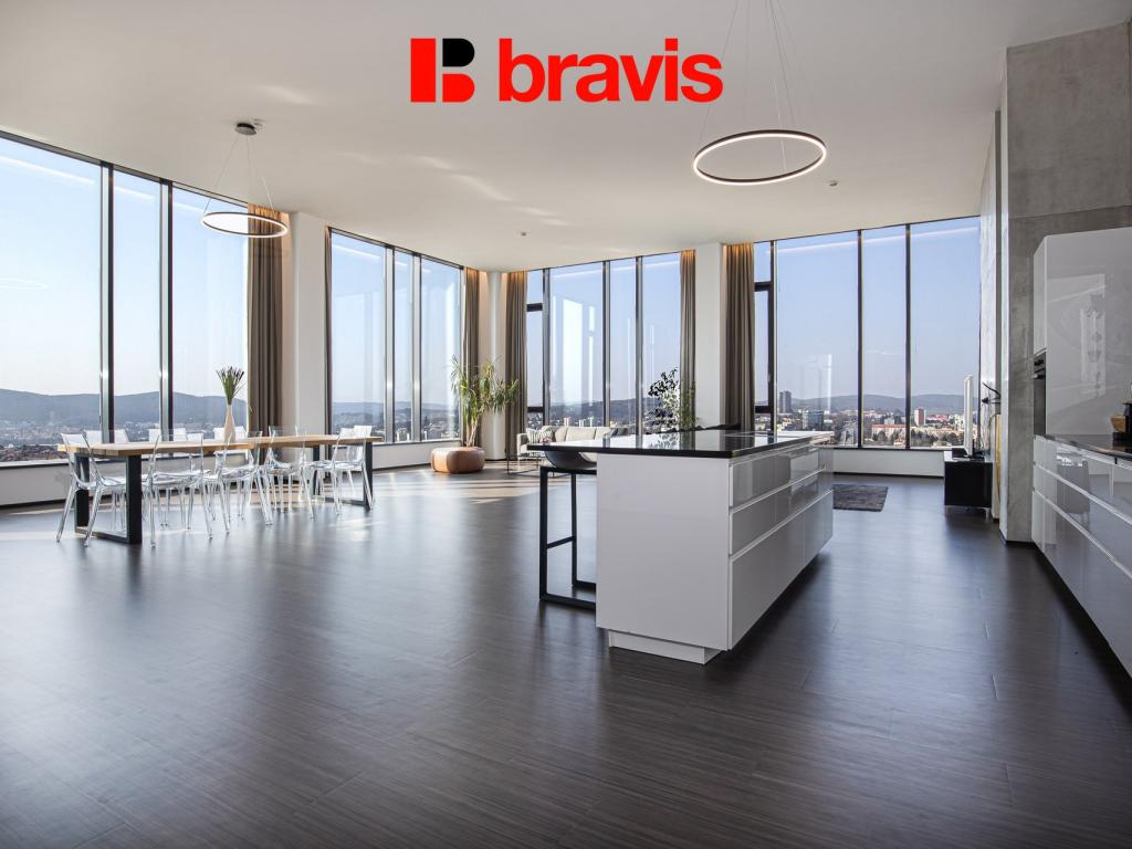 Pronájem bytu 6 a více 280 m2