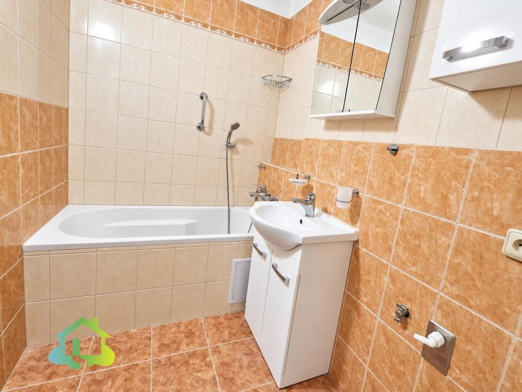 Pronájem bytu 2+kk 65 m2