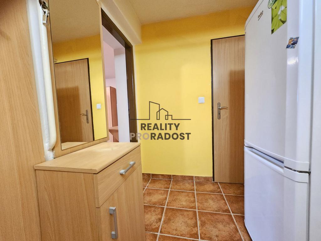 Pronájem bytu 1+kk 28 m2, Hodonín – náhled fotky 4