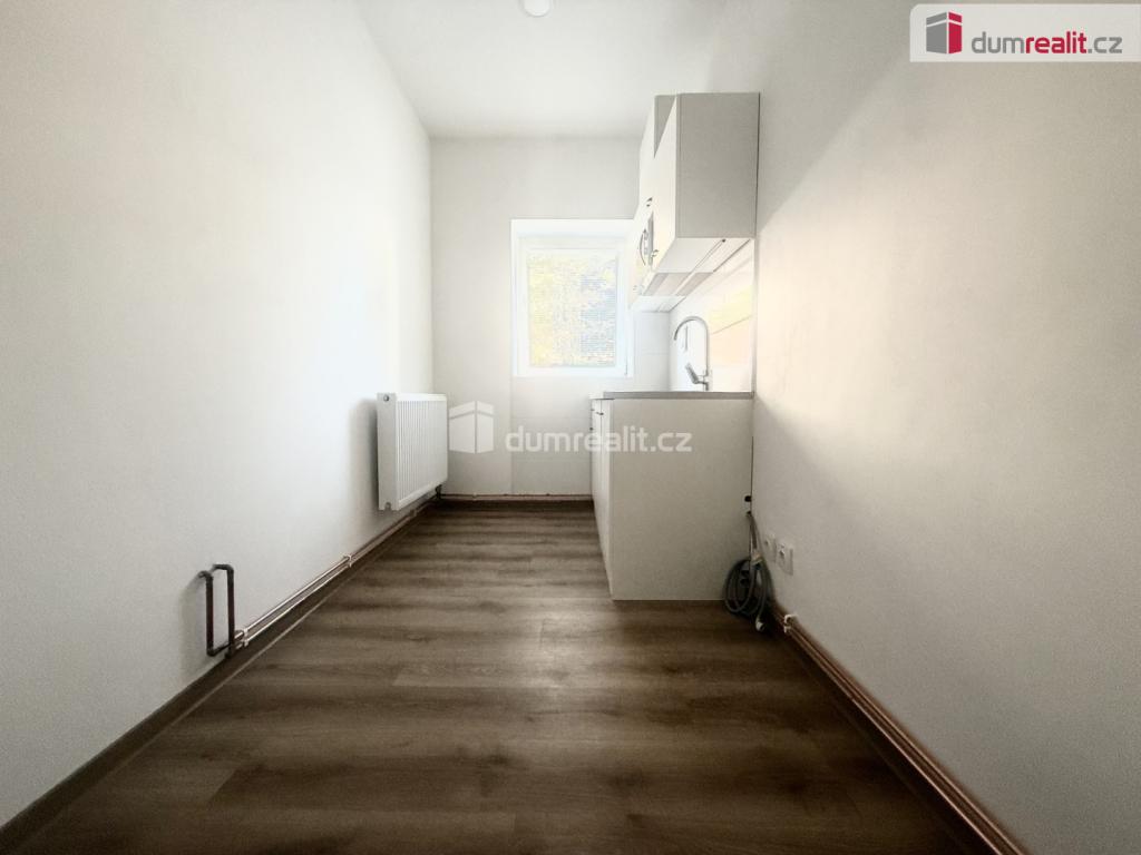 Pronájem bytu 1+1 37 m2