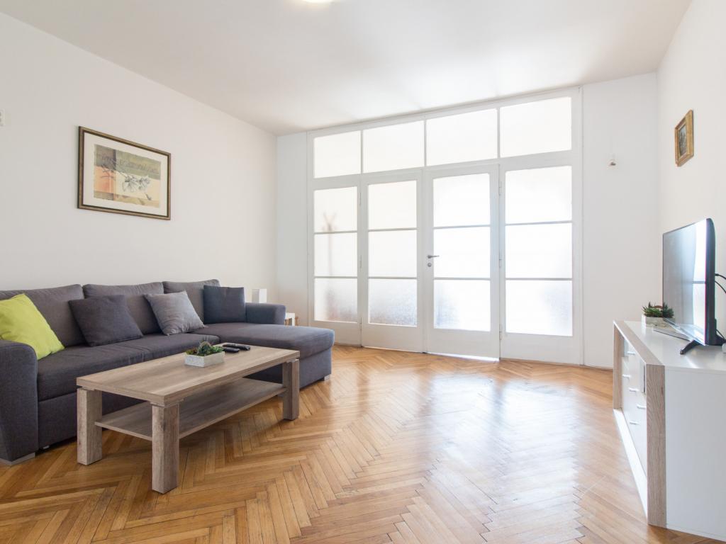 Pronajem bytu 3+kk 120 m2