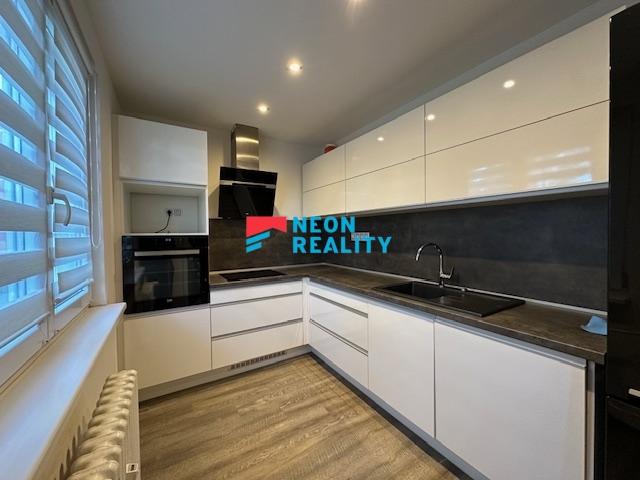 Pronájem 3+1, Ostrava - Závodní, 13900 Kč, 72 m2