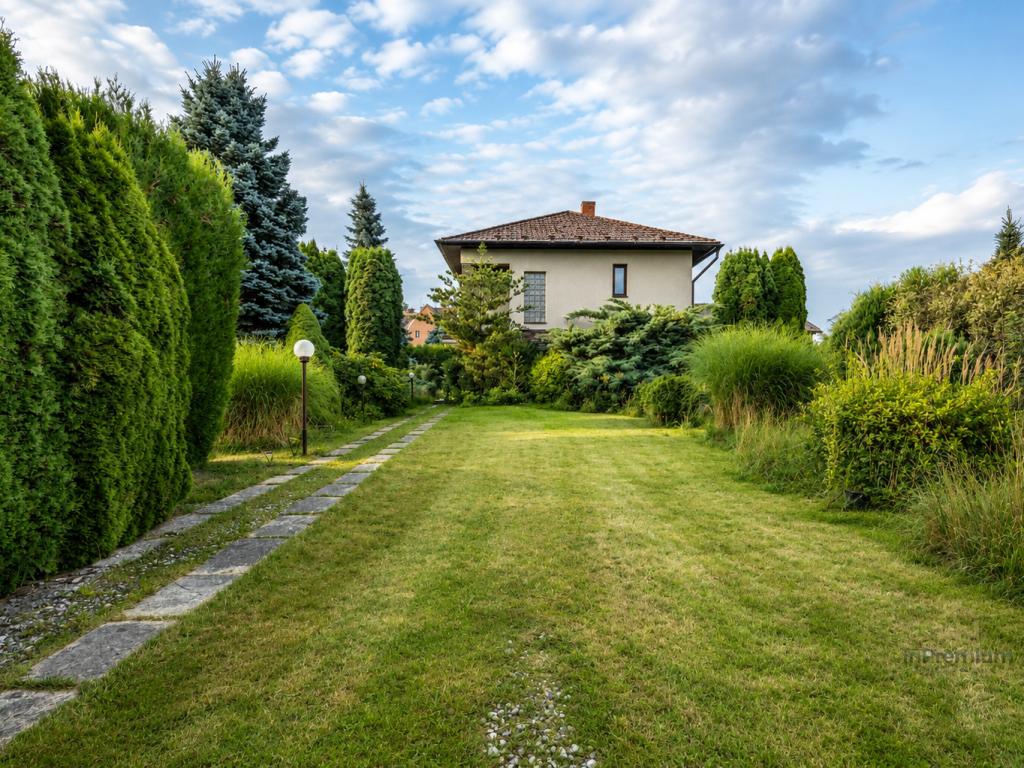 Talo, 108 m², tontti 800 m²