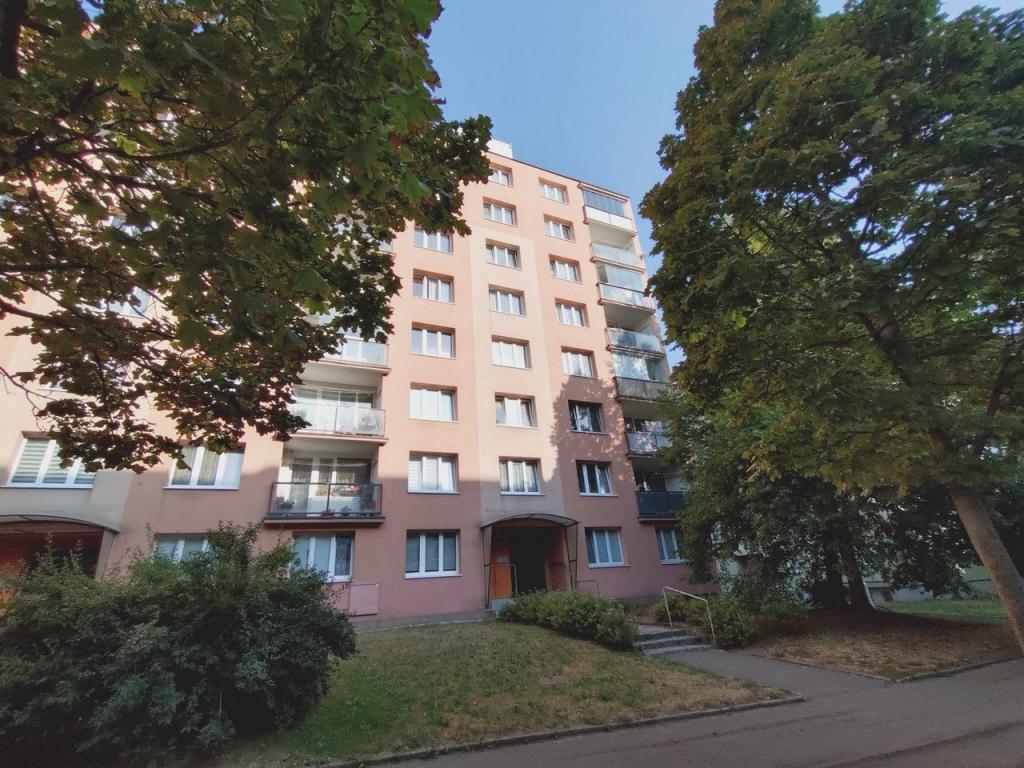 Pronájem bytu 1+1 35 m2