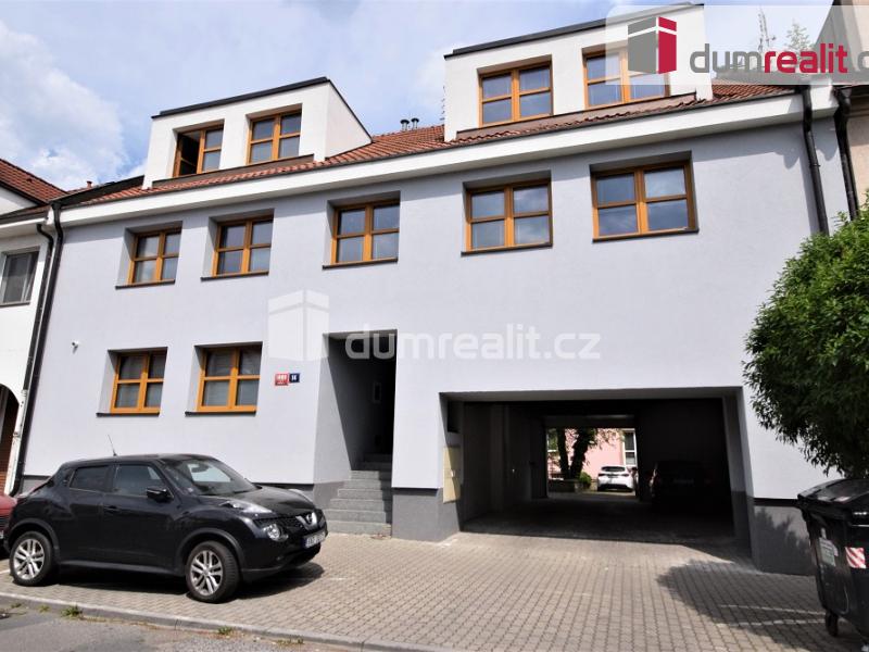 Listing 4