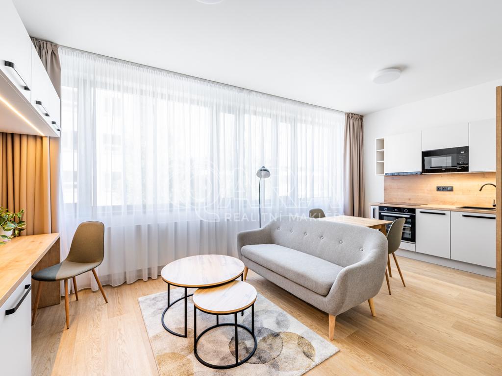 Pronájem bytu 1+kk 31 m2