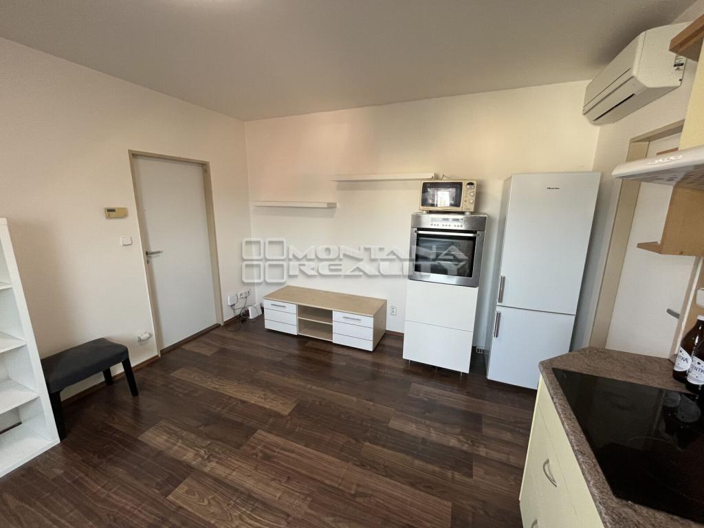 Pronájem bytu 2+kk 48 m2