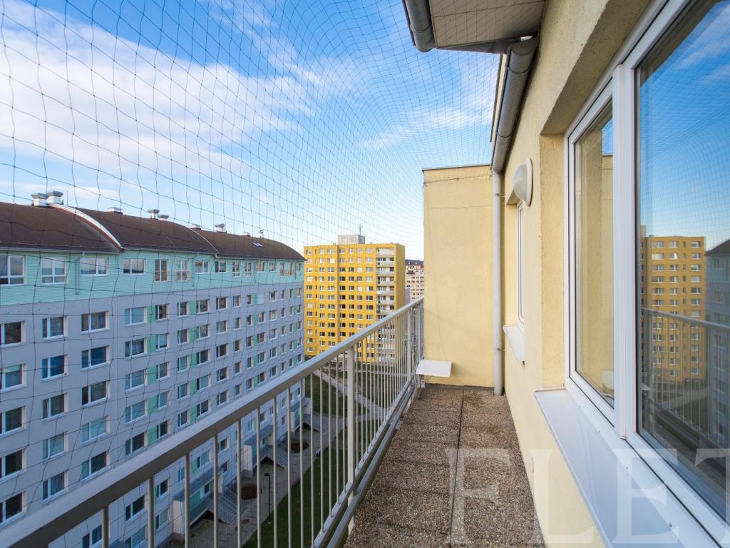Prodej bytu 2+kk 37 m2, Praha – náhled fotky 11